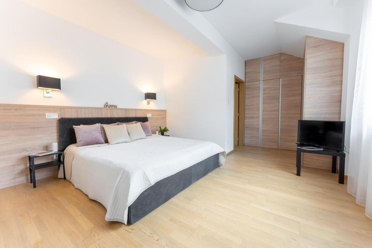 Rose Lux Residence Budapest Esterno foto